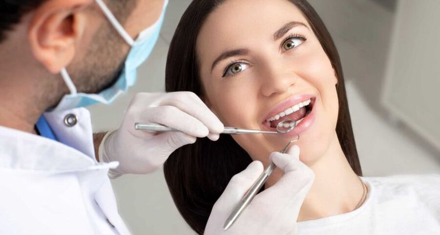 tratamente dentare Cluj, stomatologie Cluj, implant dentar